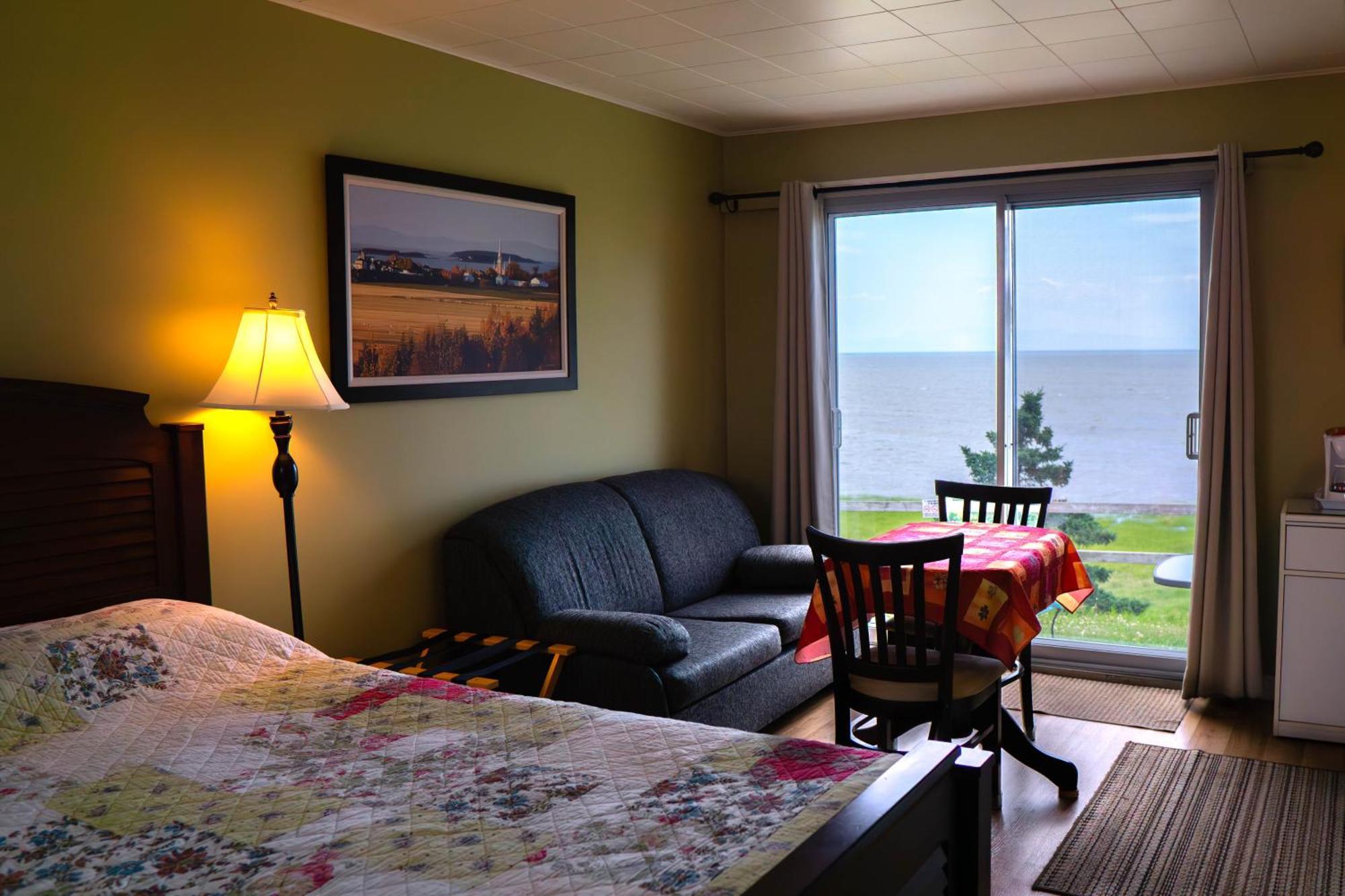 Motel Cap Blanc Камураска Экстерьер фото