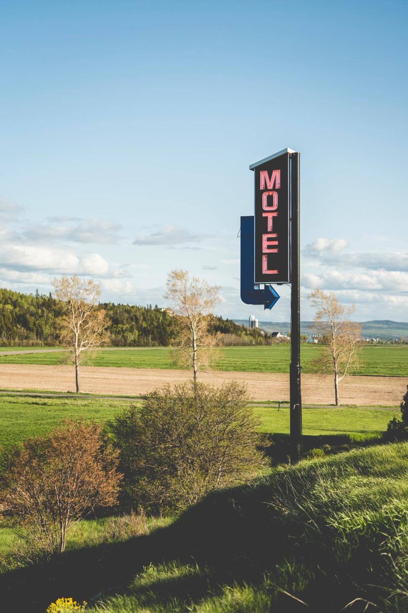 Motel Cap Blanc Камураска Экстерьер фото