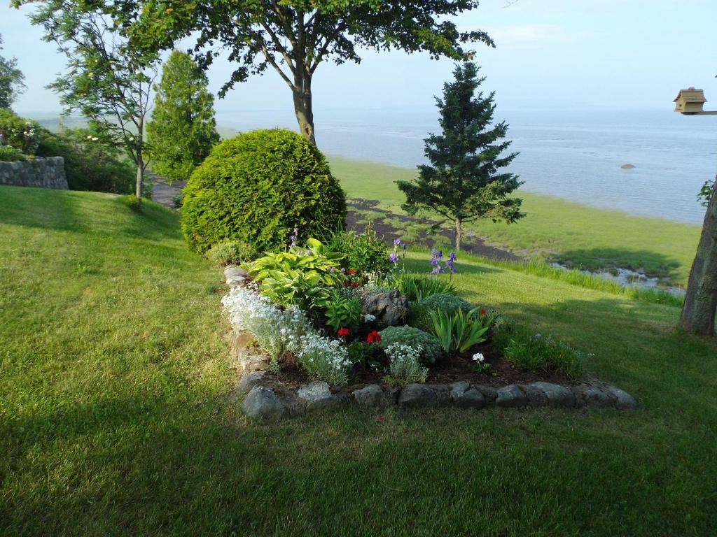 Motel Cap Blanc Камураска Экстерьер фото