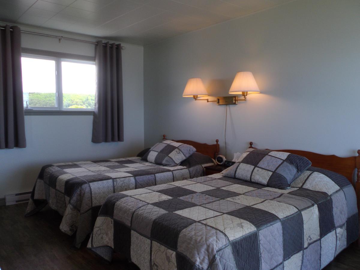 Motel Cap Blanc Камураска Экстерьер фото